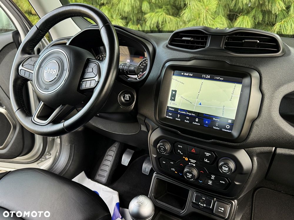 Jeep Renegade 1.4 MultiAir Limited - 33