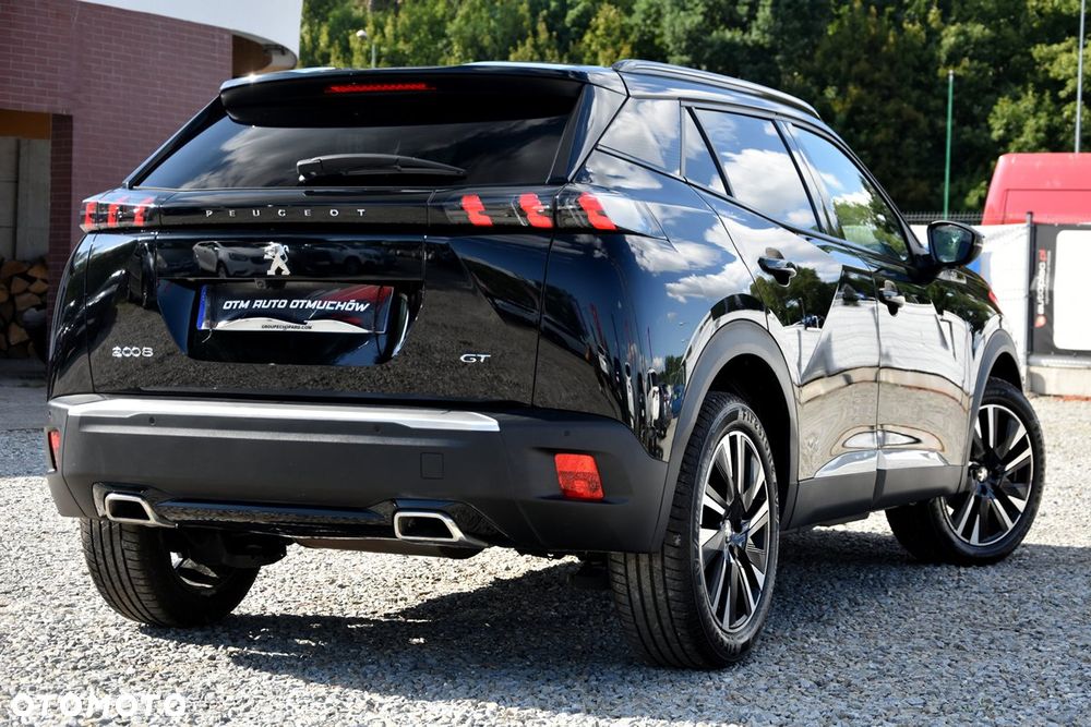 Peugeot 2008 PureTech 130 EAT8 GT - 14