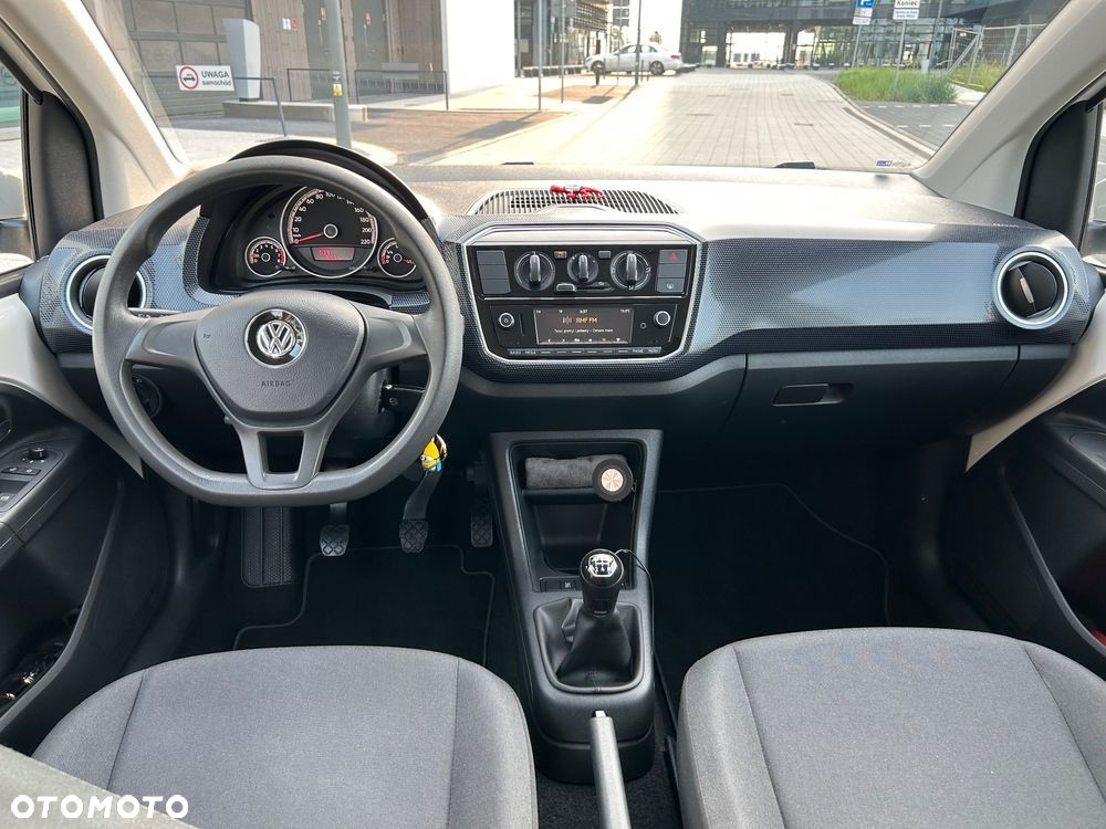 Volkswagen up! 1.0 move - 15
