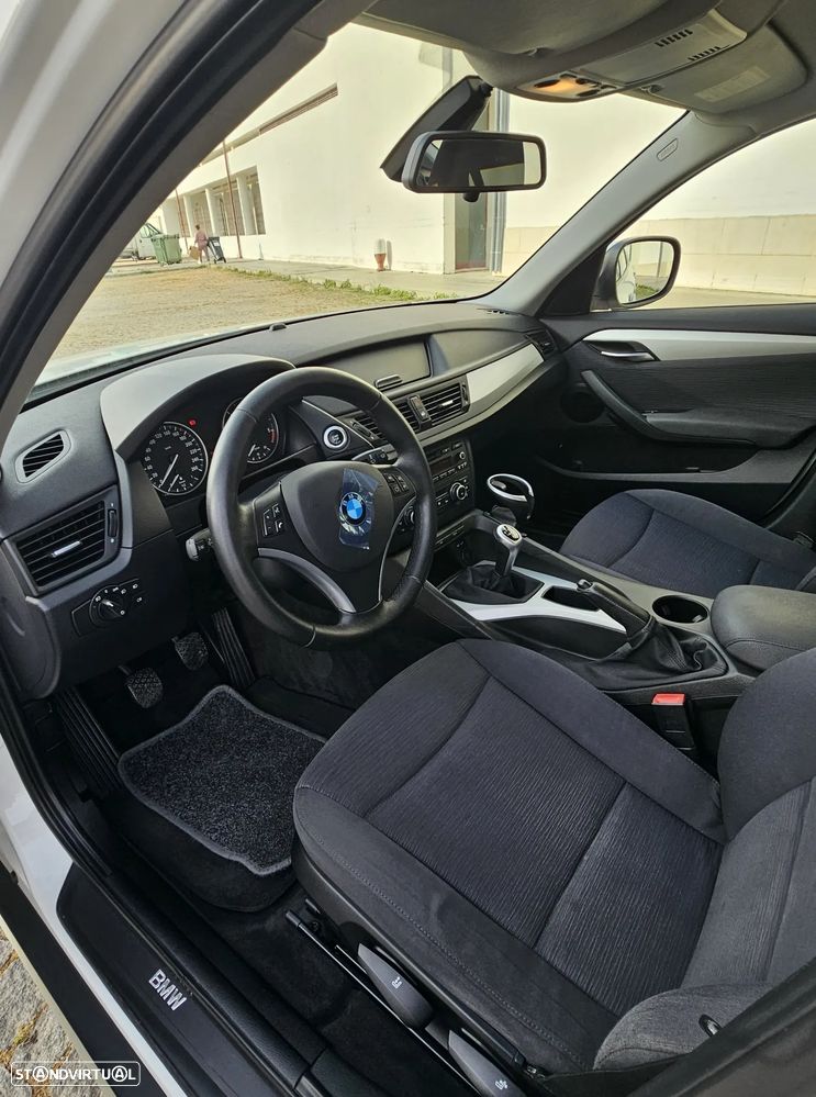 BMW X1 18 d sDrive - 9