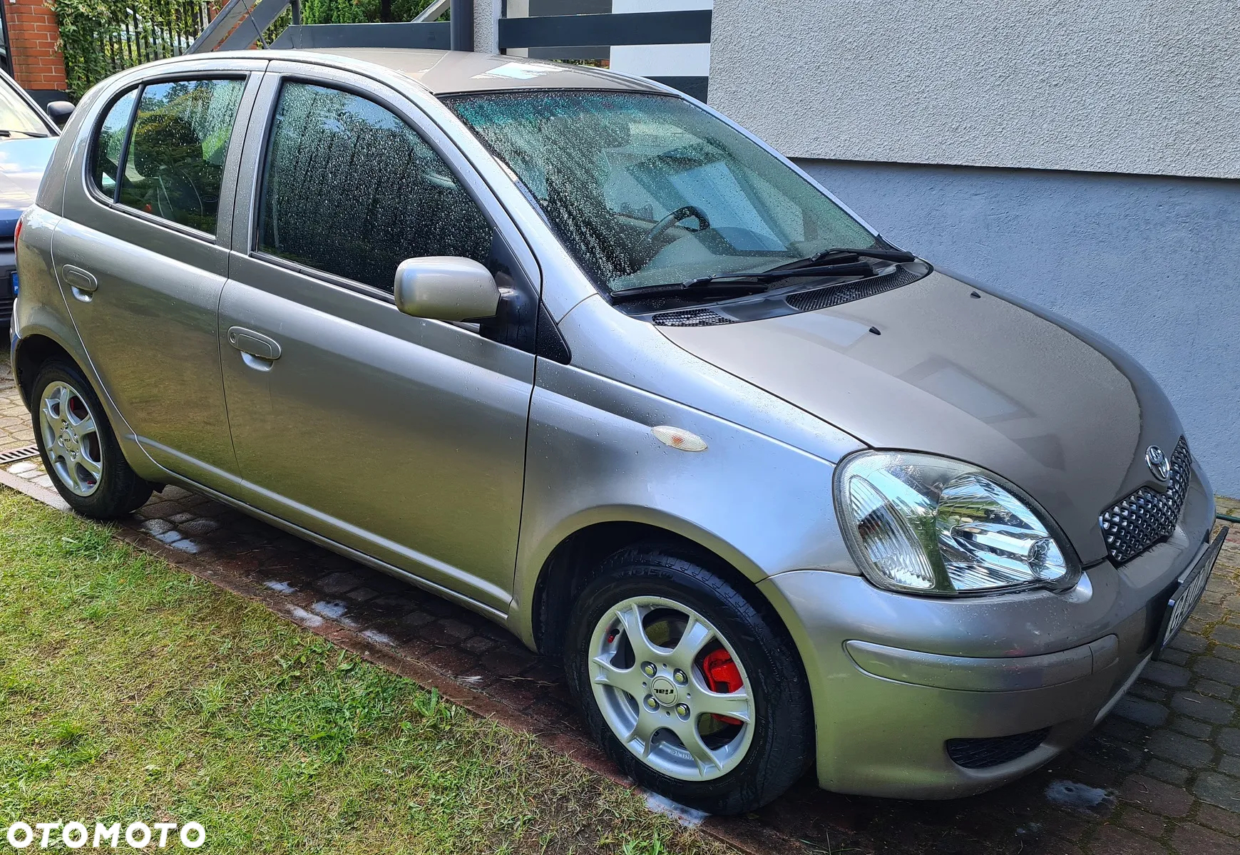 Toyota Yaris 1.3 Sol - 6