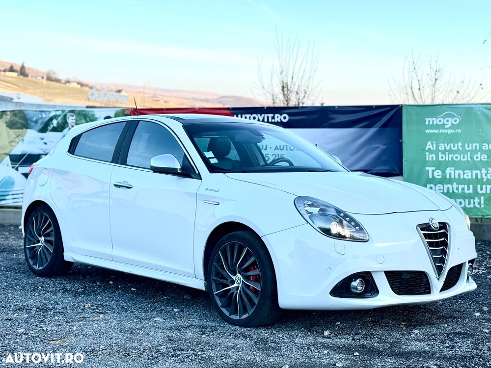 Alfa Romeo Giulietta 2.0 JTDM 16V TCT Sport - 2