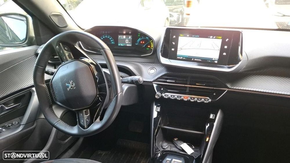 Peugeot e-2008 50 kWh Active Pack - 6