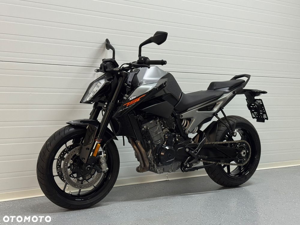 KTM Duke - 11