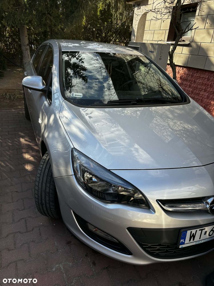 Opel Astra 1.4 T Enjoy EU6 - 1