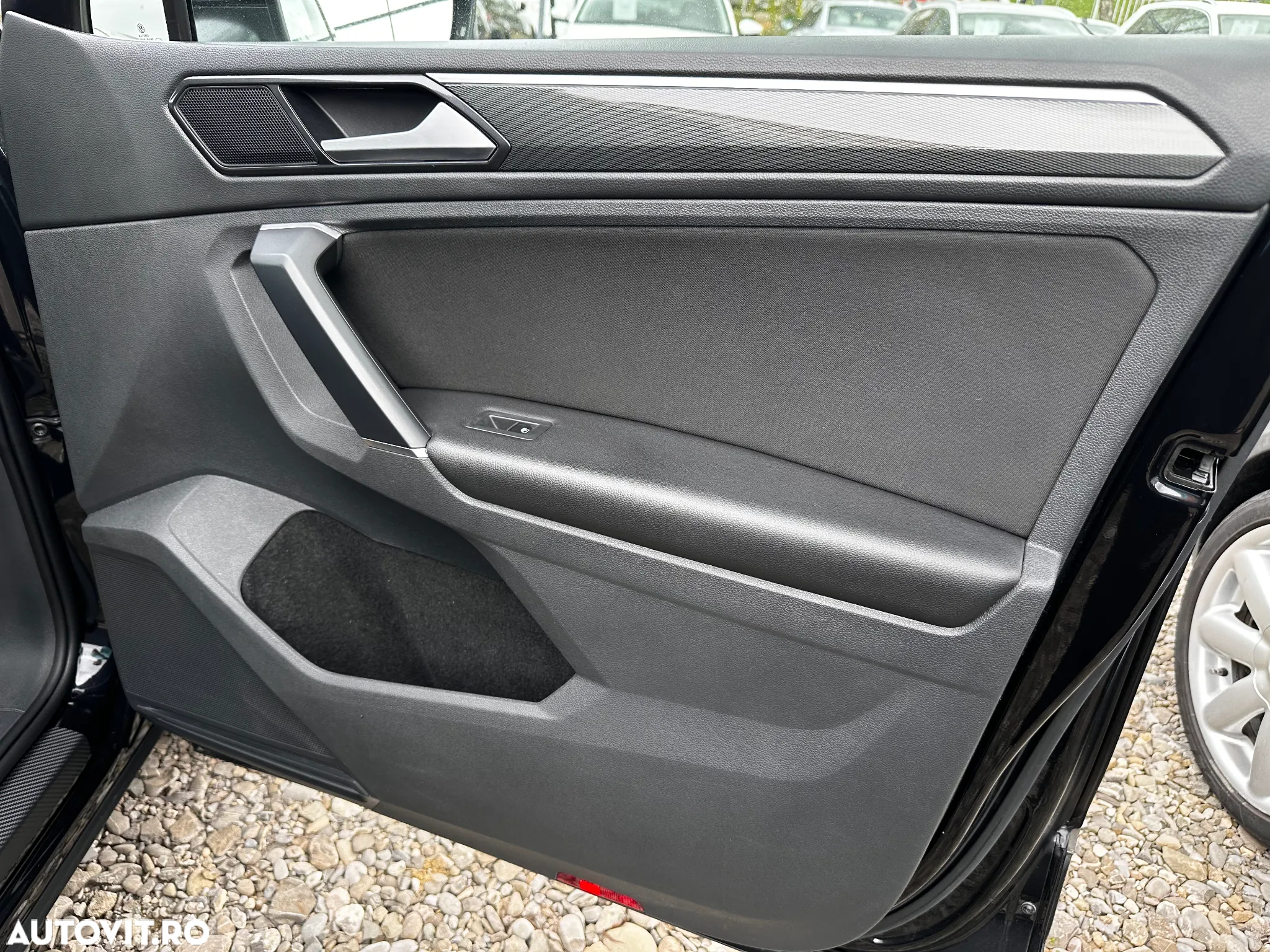 Volkswagen Tiguan 2.0 TDI 4Mot DSG Highline - 37