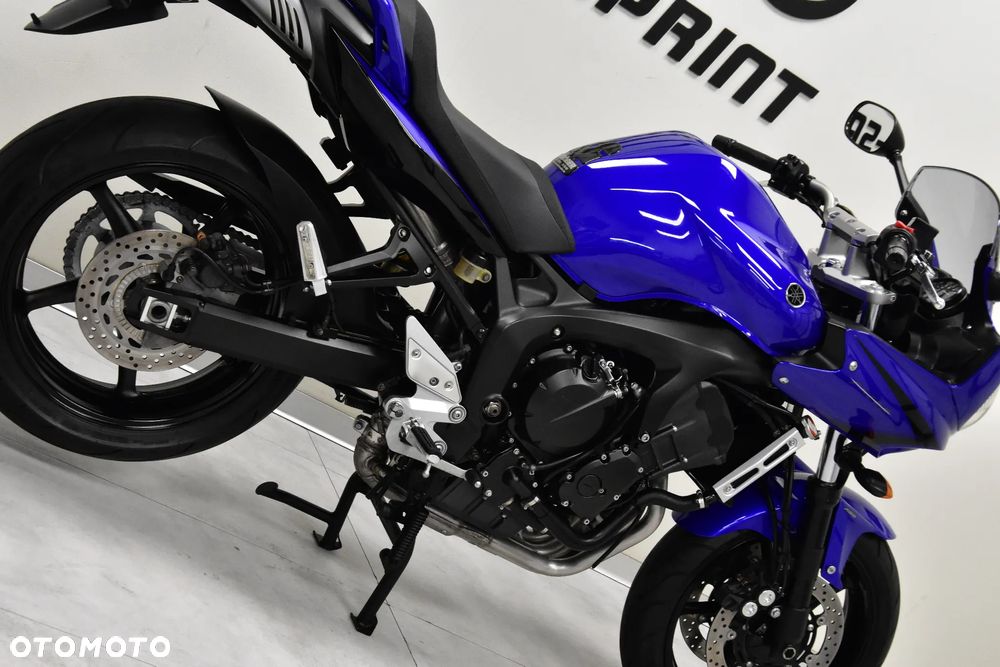 Yamaha FZ6 - 13