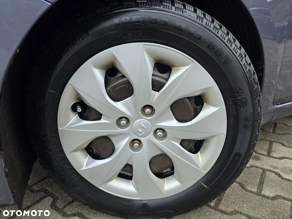 Hyundai i20 1.2 GO - 10