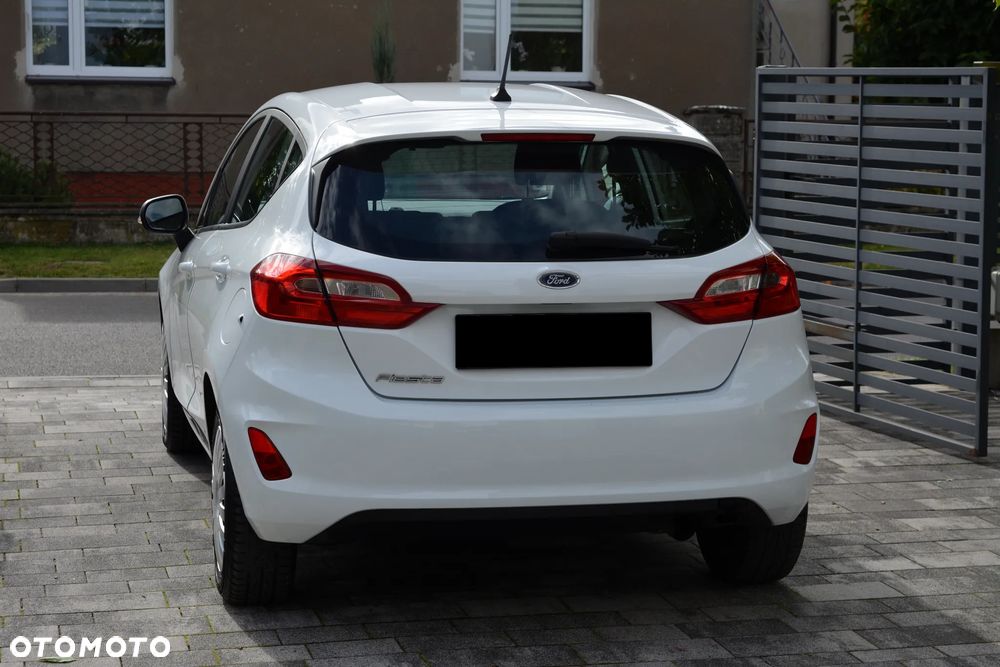 Ford Fiesta 1.1 S&S TREND - 28