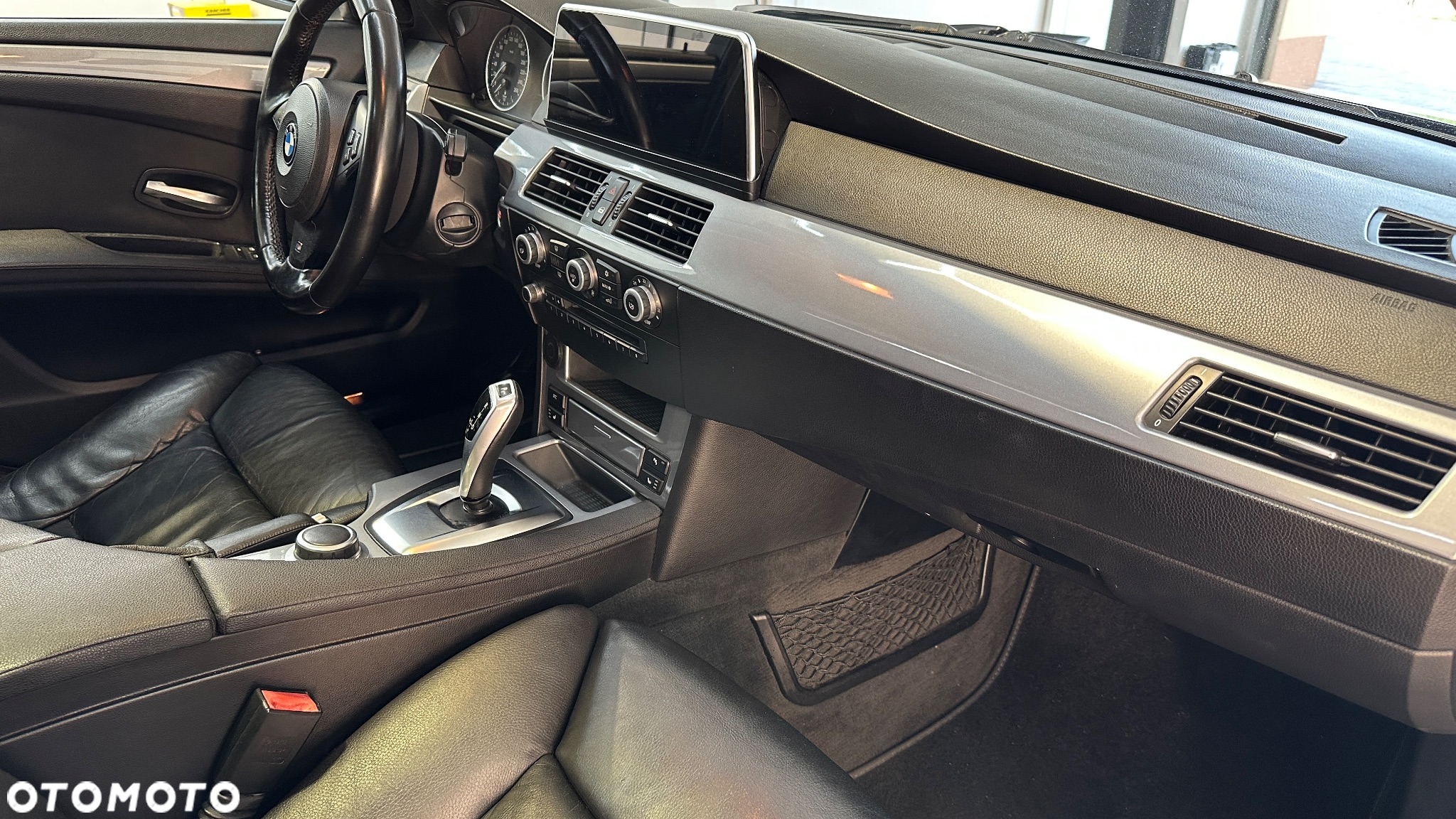 BMW Seria 5 - 29