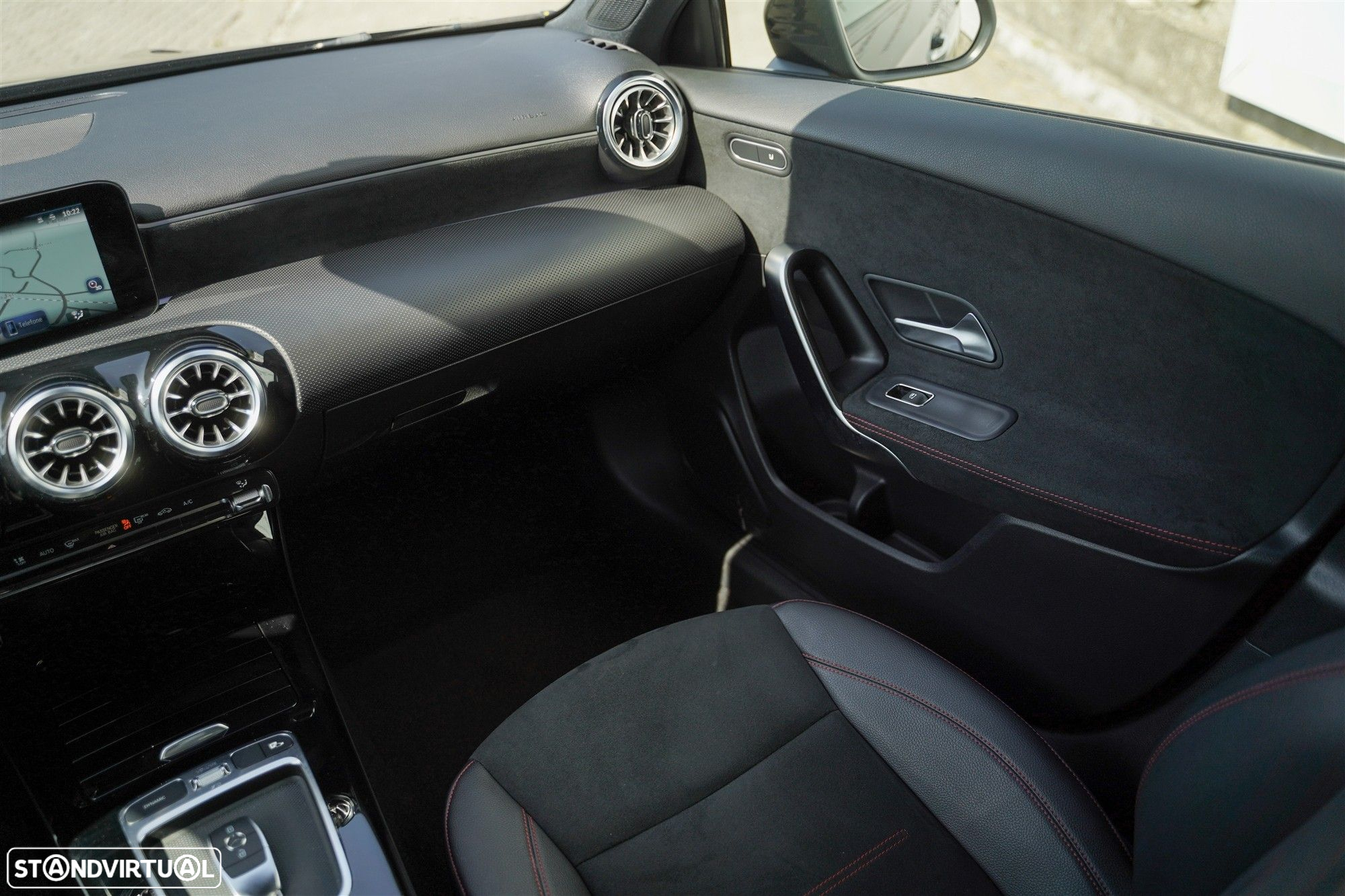 Mercedes-Benz A 200 AMG Line Aut. - 30