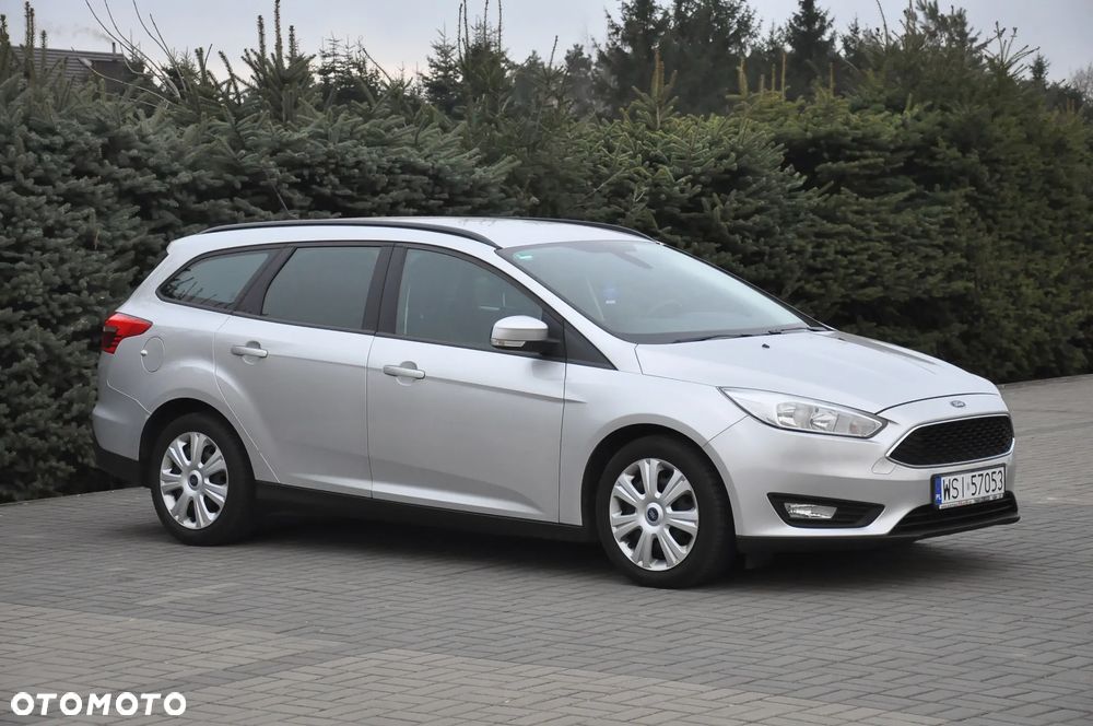Ford Focus 1.5 TDCi DPF Start-Stopp-System Business - 9