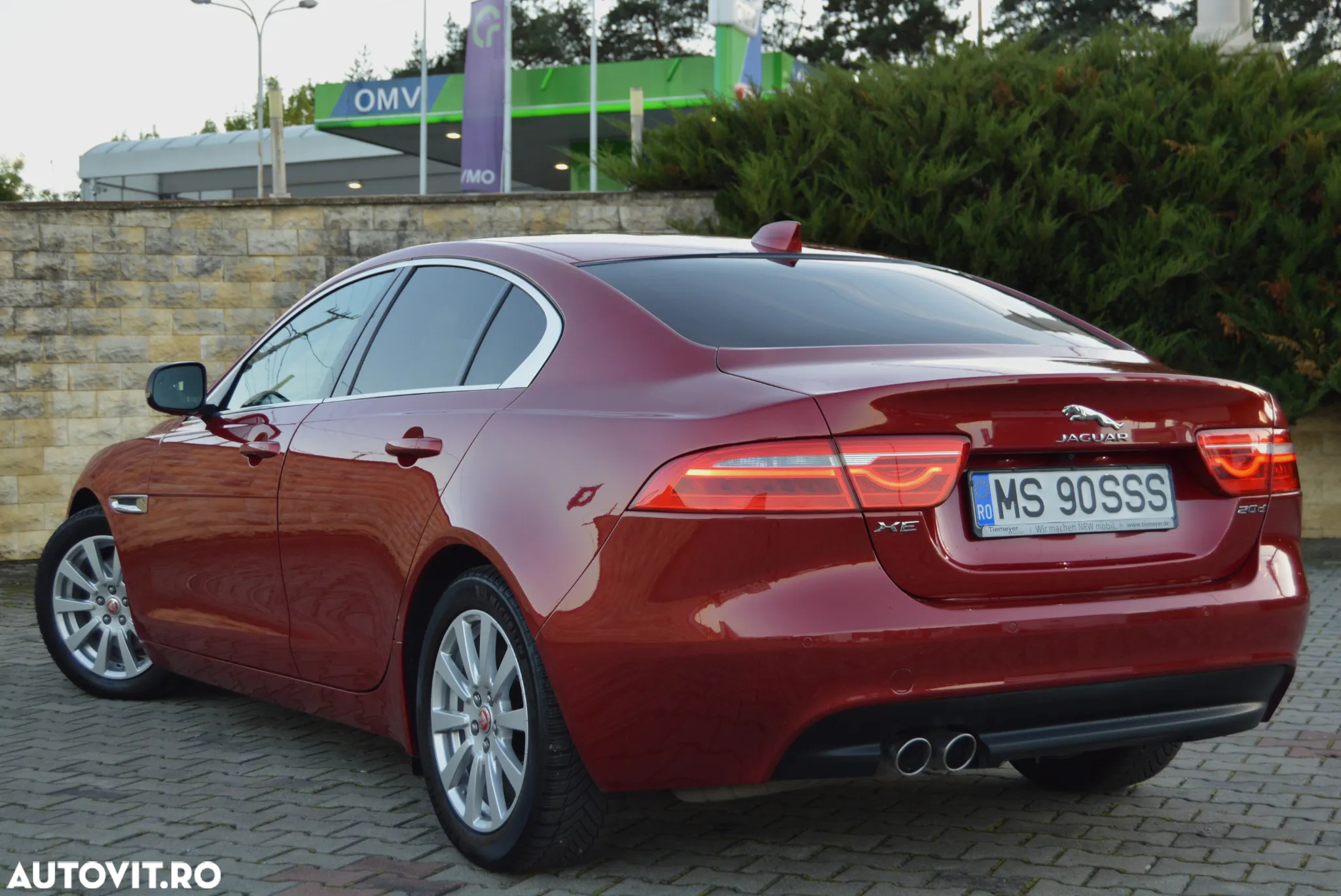 BMW Seria 3 - 12