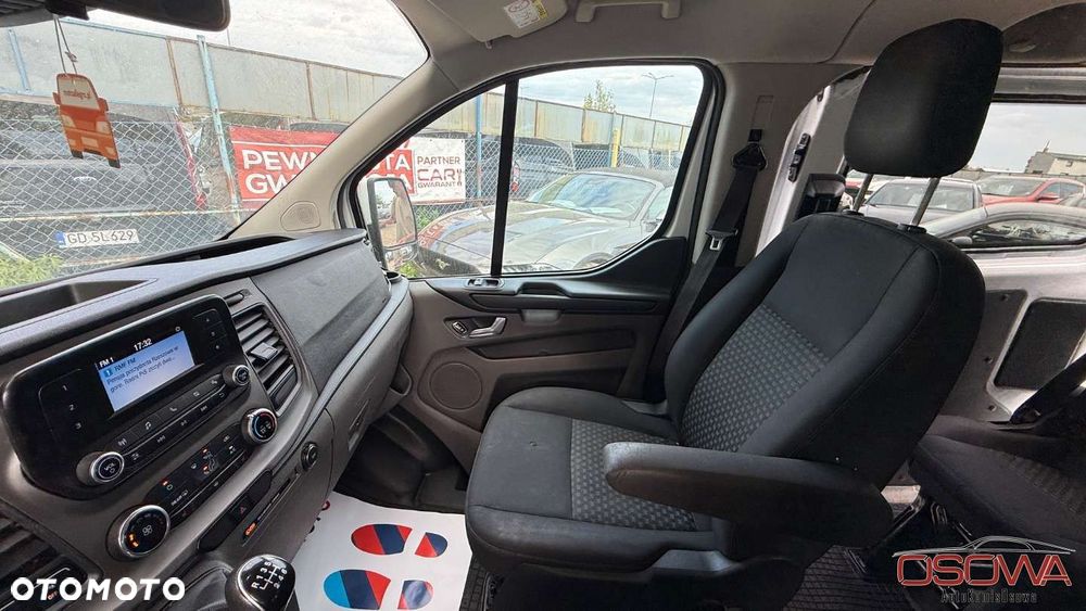 Ford Transit Custom - 12