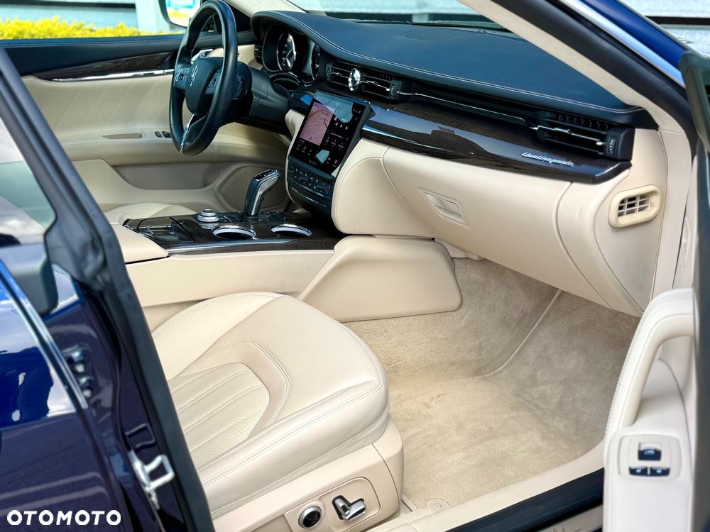 Maserati Quattroporte GranLusso S - 15