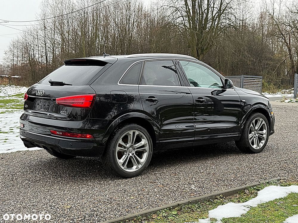 Audi Q3 2.0 TFSI Quattro S tronic design - 4