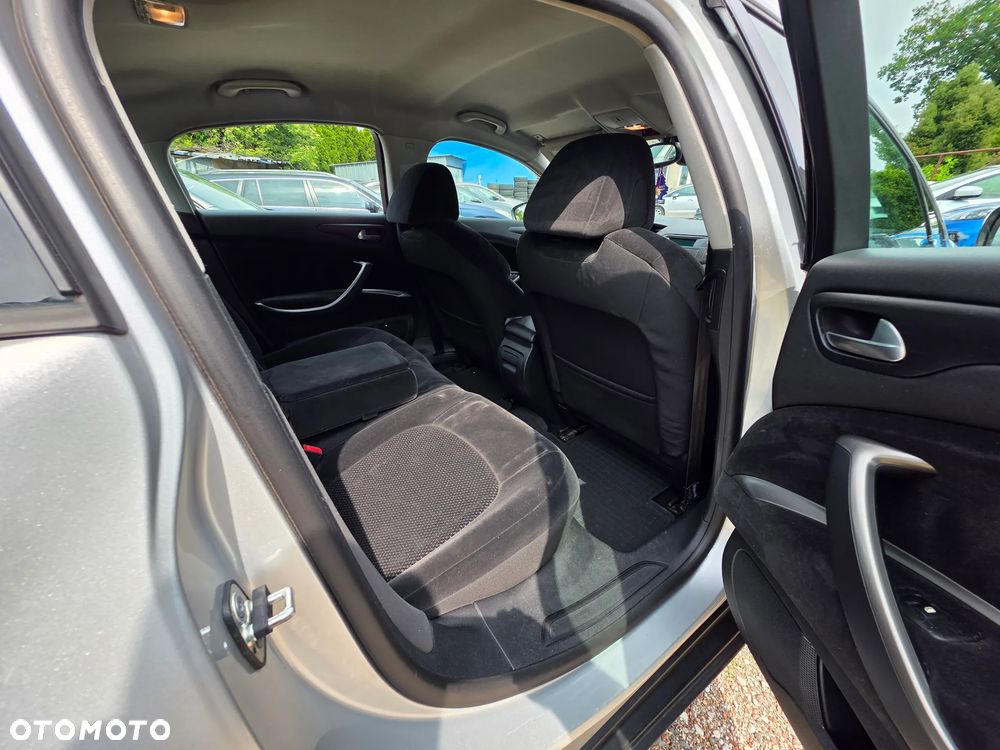 Citroën C5 HDi 140 FAP Exclusive - 6