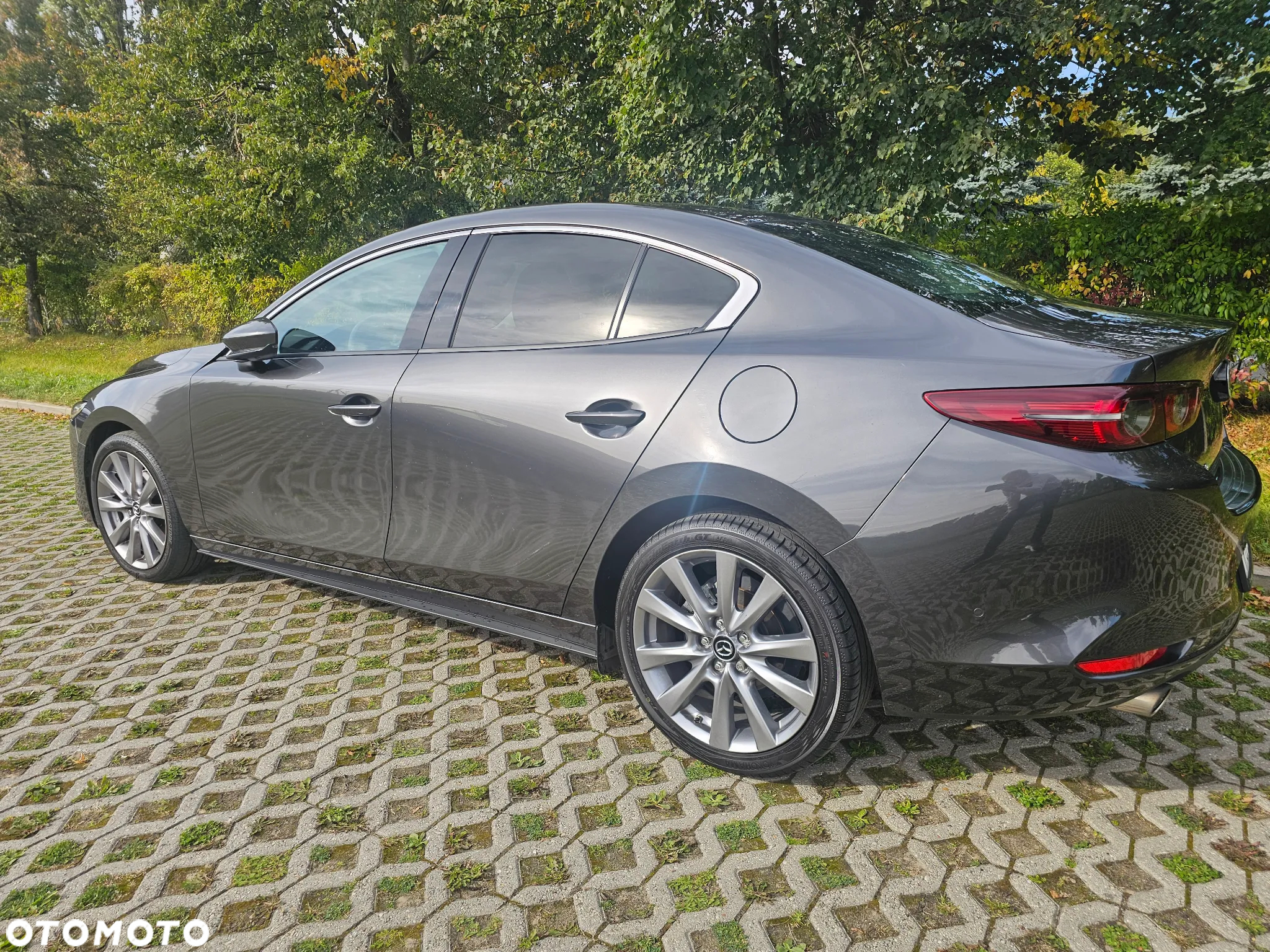 Mazda 3 2.0 mHEV Hikari - 4