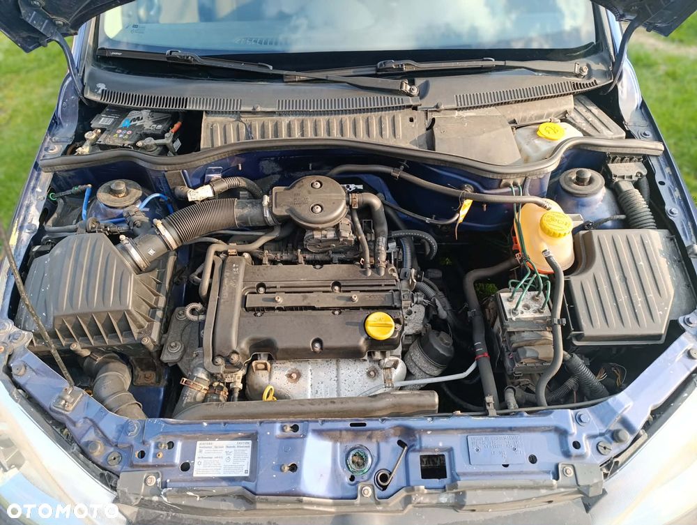 Opel Corsa 1.2 16V Comfort - 6