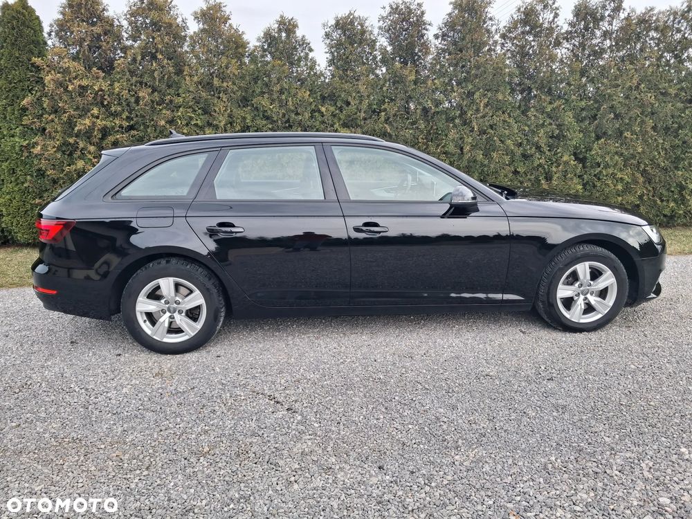 Audi A4 Avant 2.0 TDI S tronic - 23