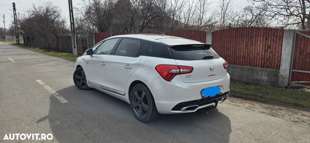 Citroën DS5 HDi 165 Aut. SportChic - 5