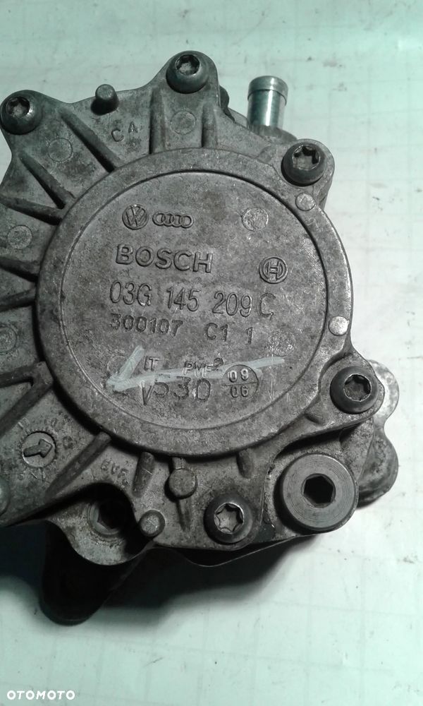 VACUM POMPA 03G145209C SKODA OCTAVIA II 2,0TDI - 2