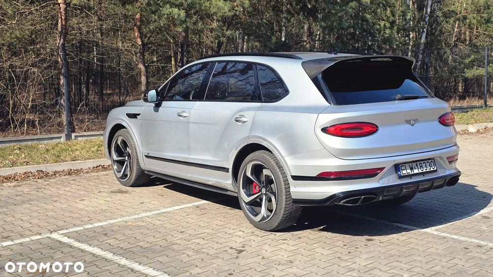 Bentley Bentayga - 3