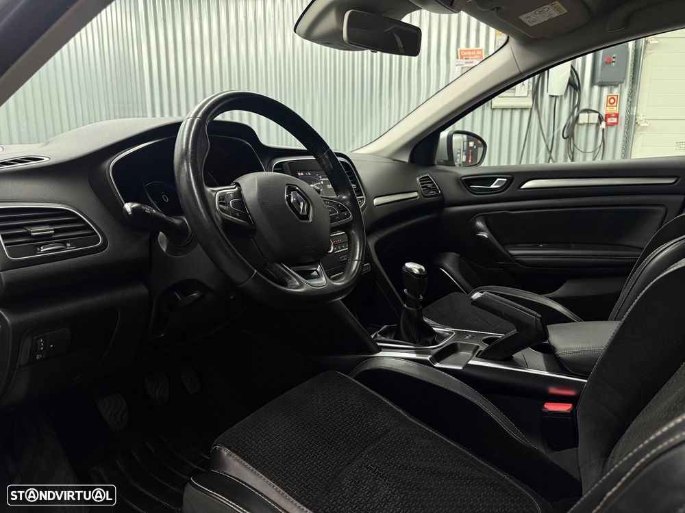 Renault Mégane 1.5 dCi Limited - 16