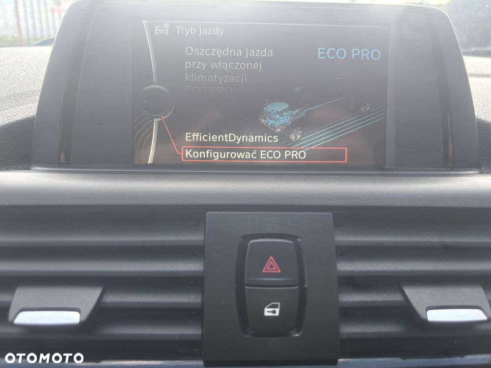 BMW Seria 1 116i - 20