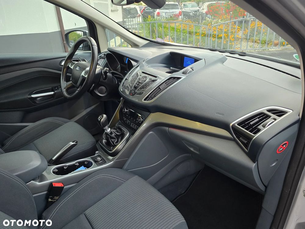 Ford C-MAX - 26