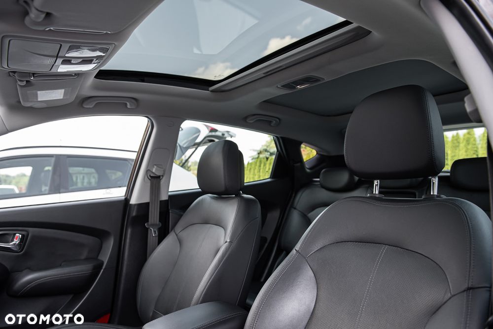 Hyundai ix35 2.0 CRDi 4WD Automatik Premium - 19
