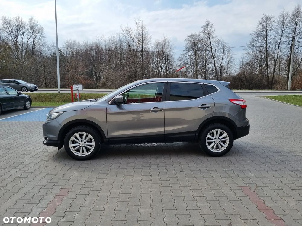 Nissan Qashqai 1.6 dCi Tekna S&S - 10