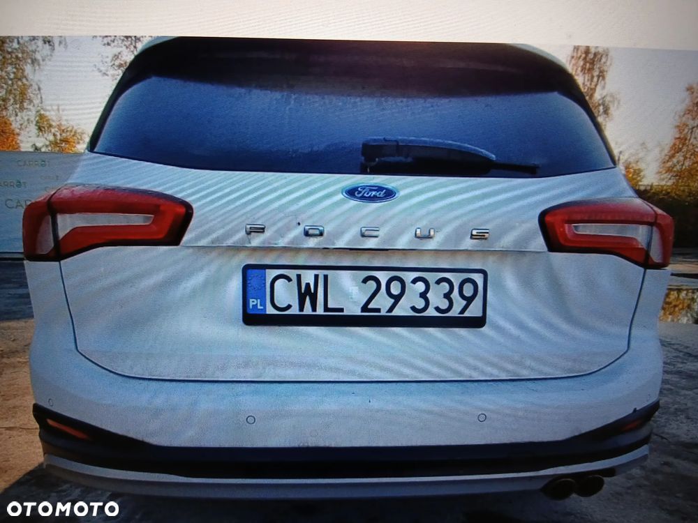 Ford Focus - 8