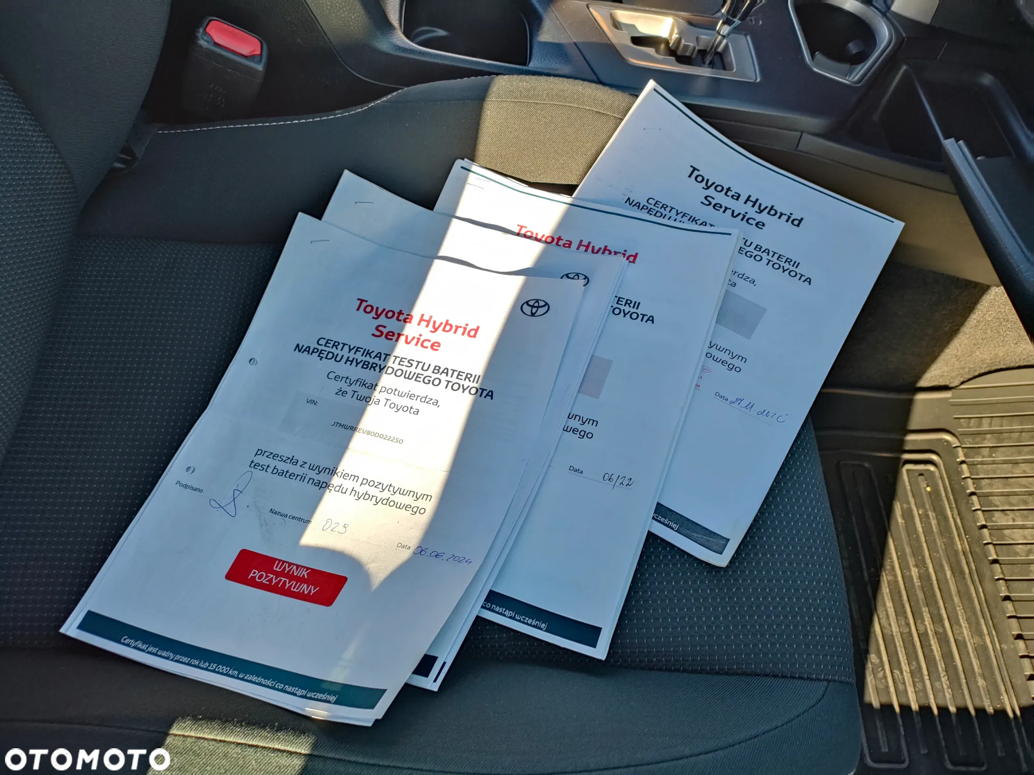 Toyota RAV4 Hybrid Premium 4x2 - 29