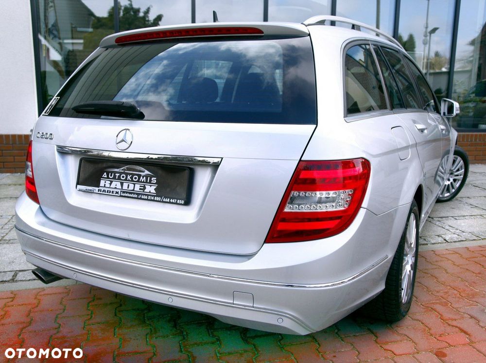Mercedes-Benz Klasa C 200 (BlueEFFICIENCY) 7G-TRONIC Elegance - 28