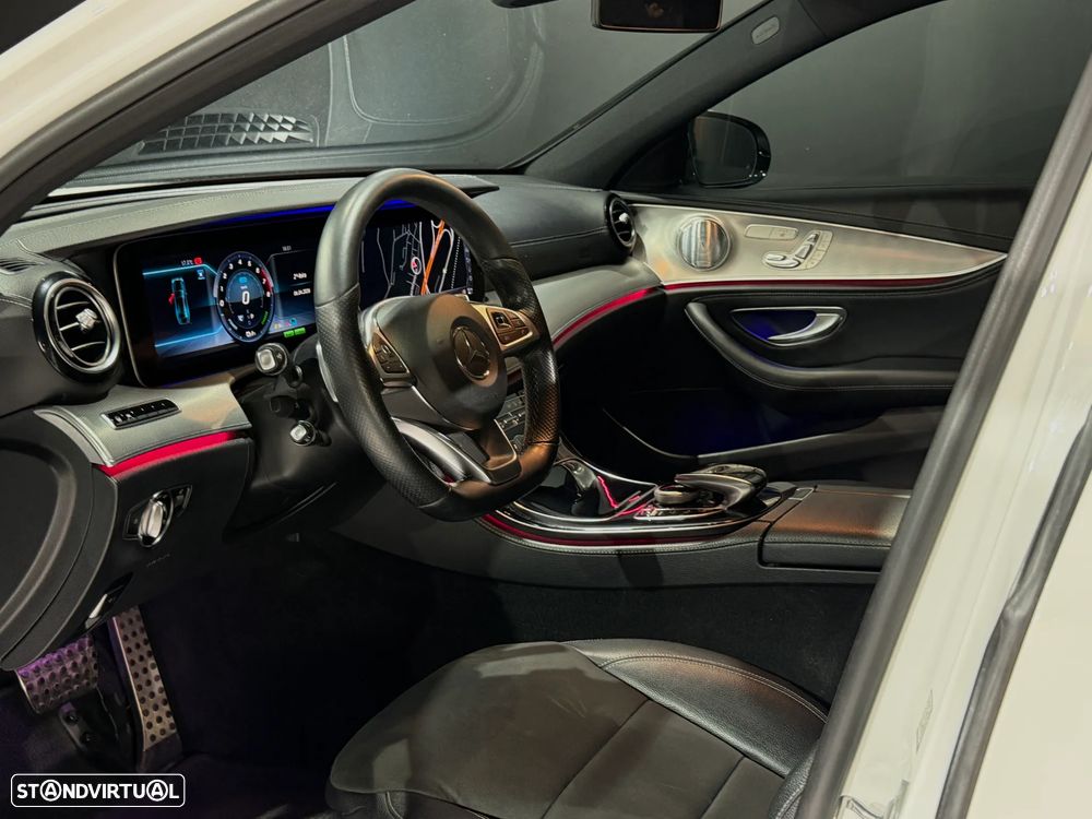 Mercedes-Benz E 350 e AMG - 26