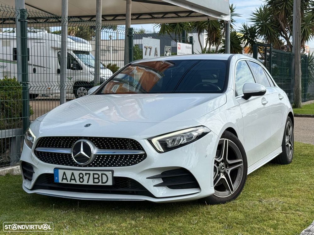 Mercedes-Benz A 200 AMG Line - 23