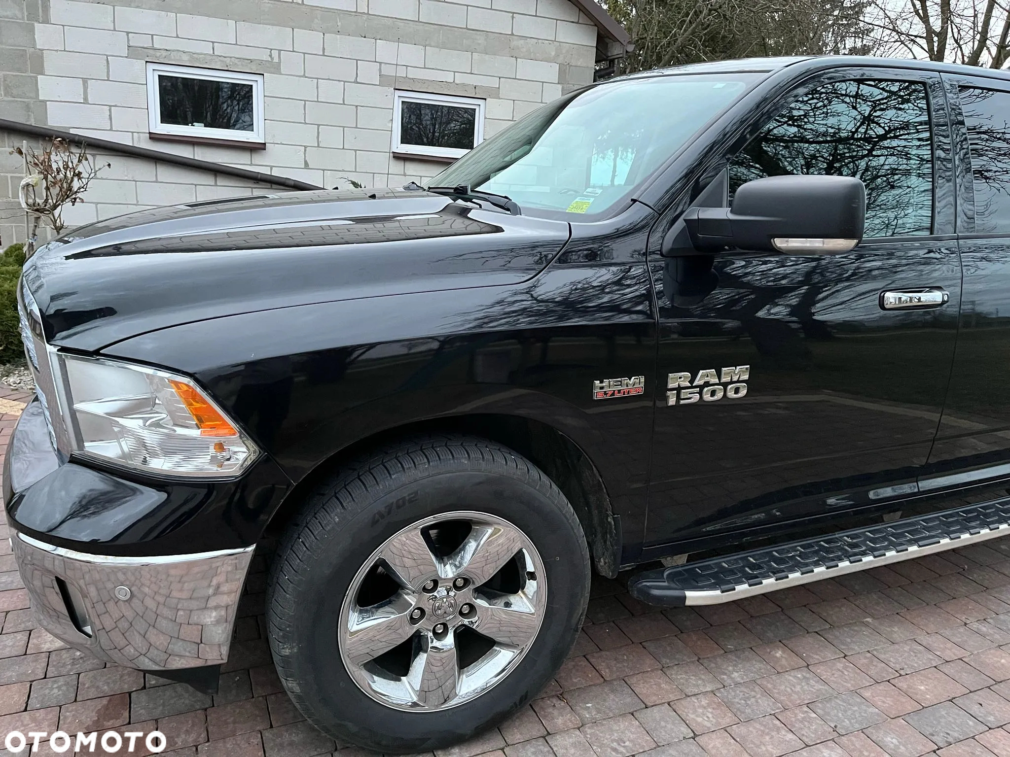 Dodge RAM 1500 5.7 4x4 - 2