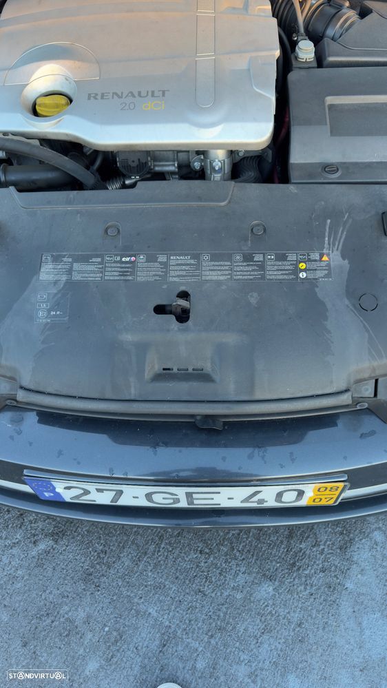 Renault Laguna 2.0 dCi Confort - 14