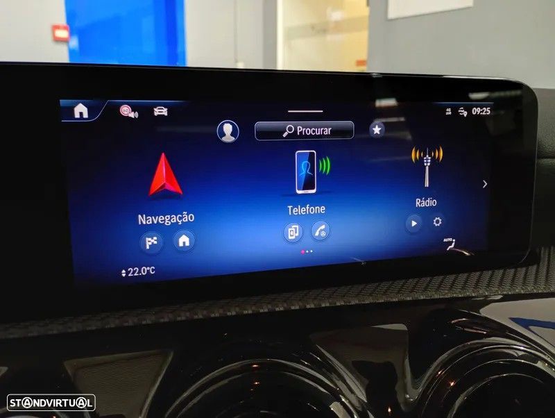 Mercedes-Benz A 250 e - 50