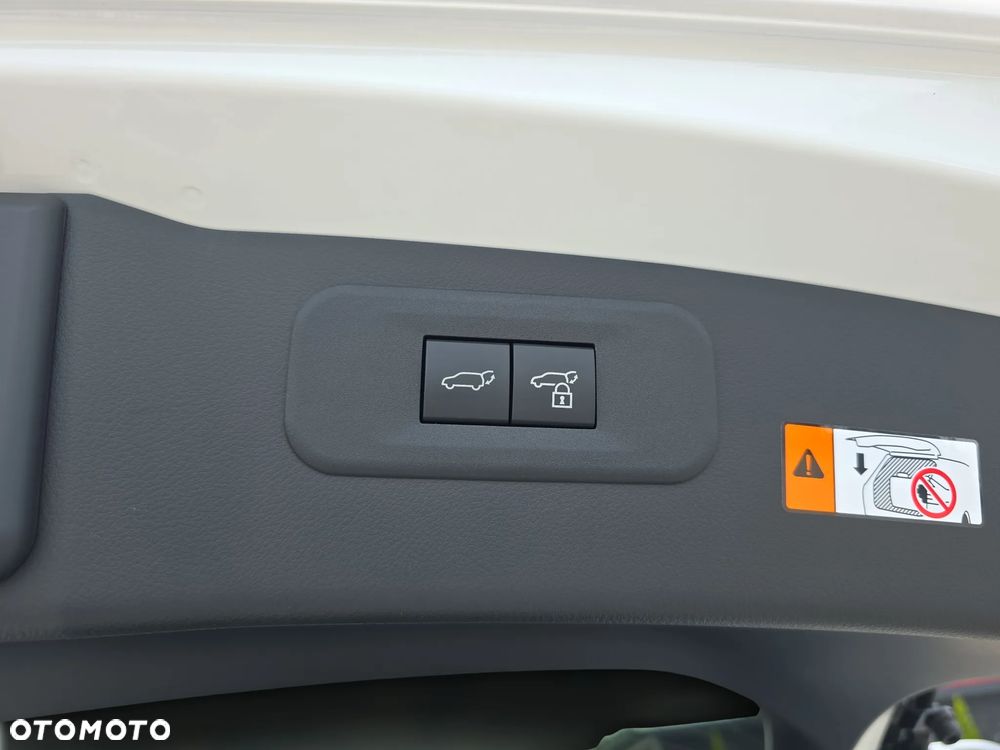 Lexus NX - 30