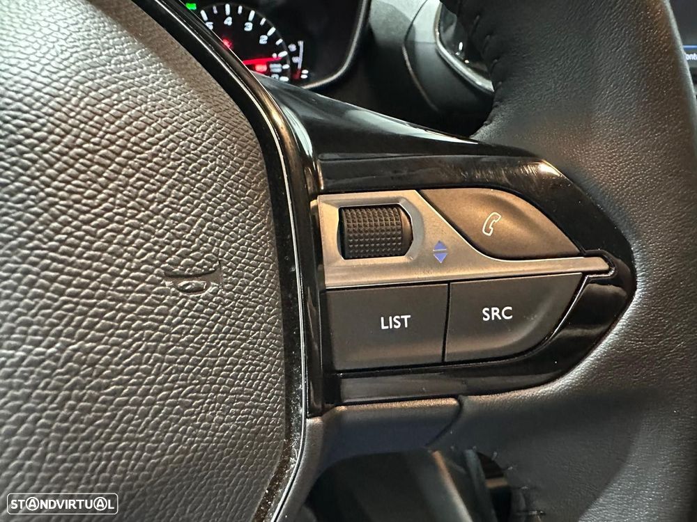 Peugeot 2008 1.5 BlueHDi Active Pack - 37