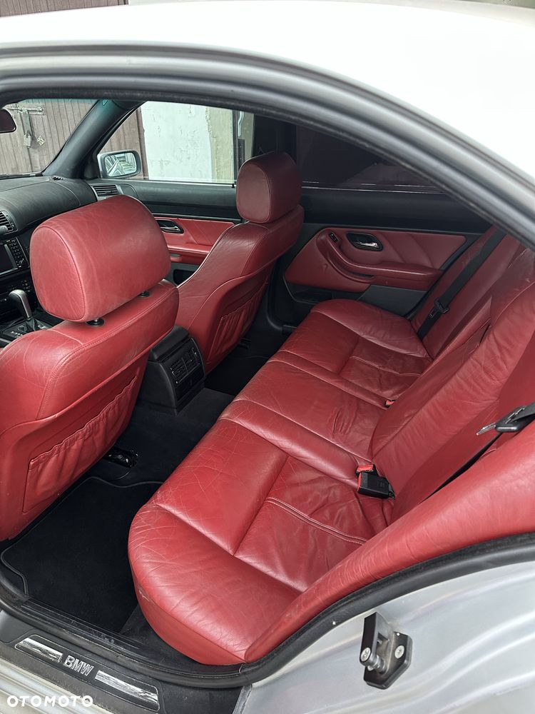 BMW Seria 5 - 11