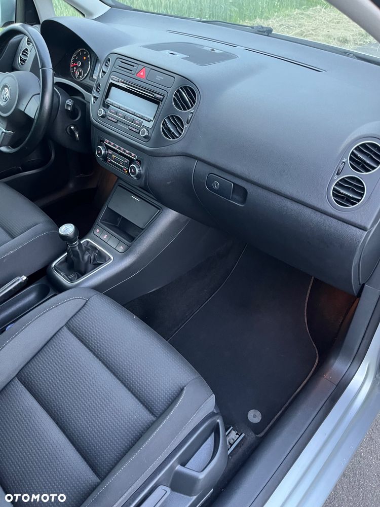 Volkswagen Golf Plus - 26