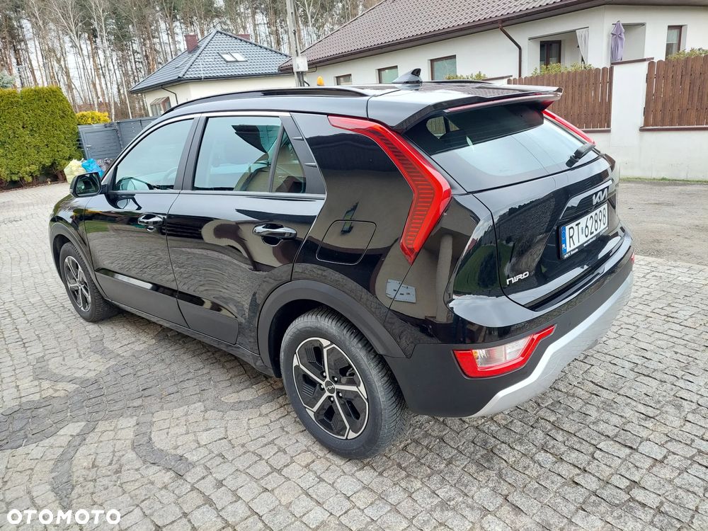 Kia Niro 1.6 GDI Hybrid M - 6