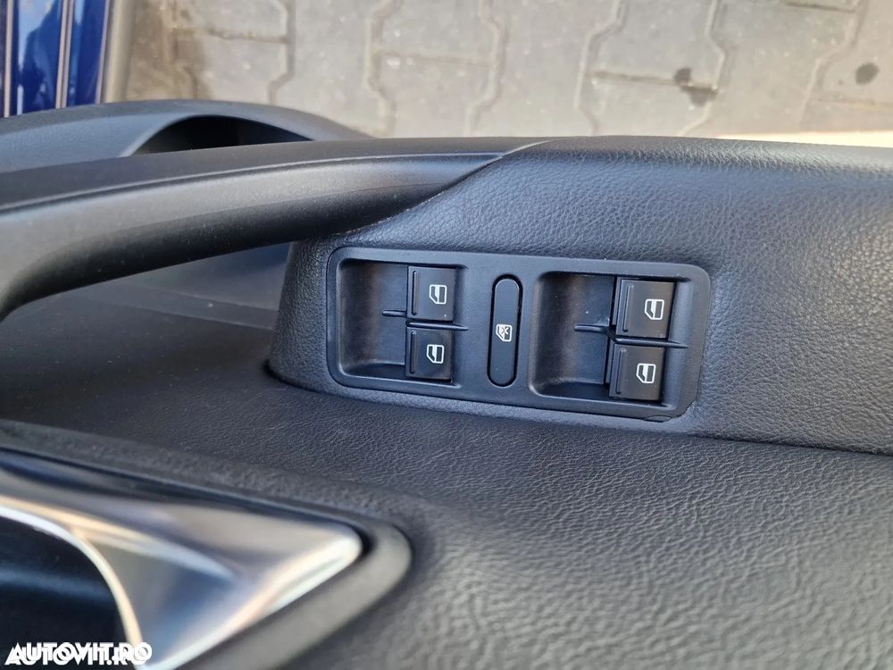 Volkswagen Polo - 9