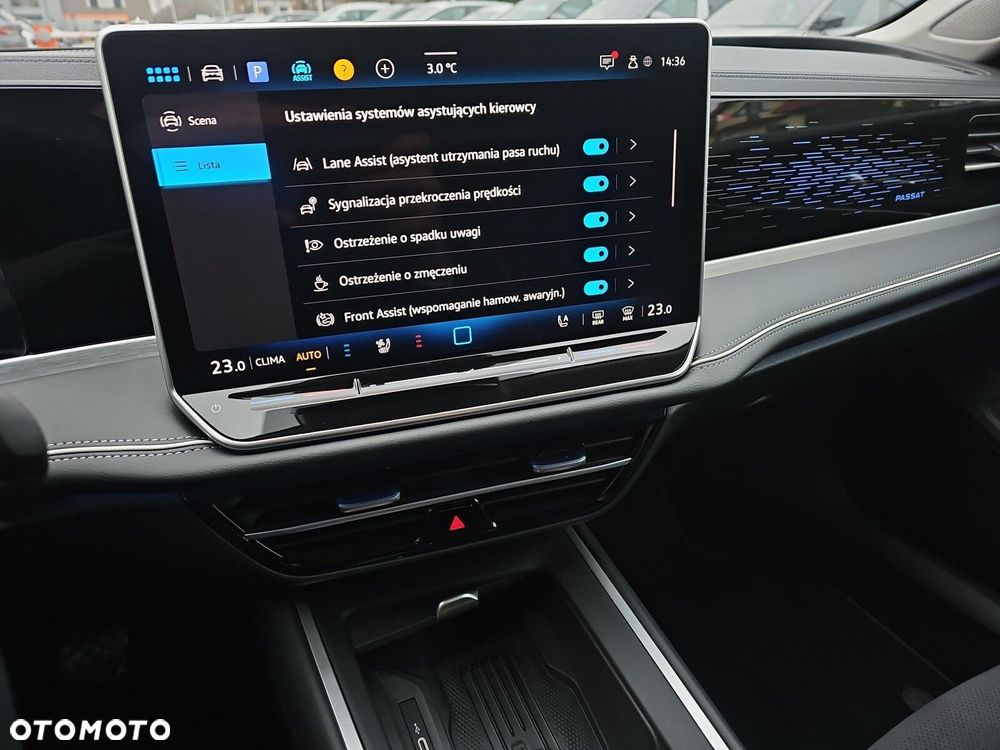 Volkswagen Passat - 25