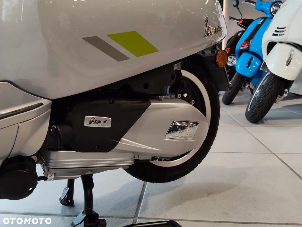 Vespa Primavera - 13