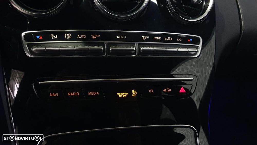 Mercedes-Benz C 220 d AMG Line - 23