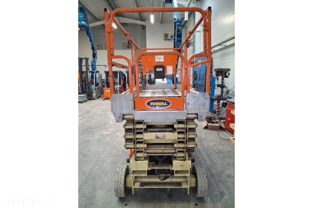 JLG 3246 ES - 4